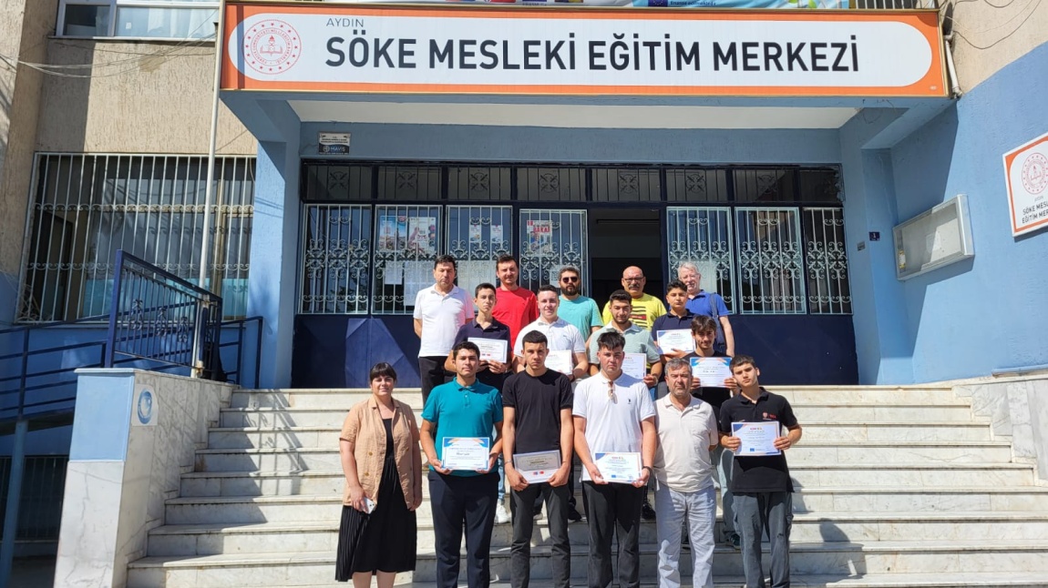 ERASMUS+ PROJEMİZE KATILAN ÖĞRENCİLERİMİZE SERTİFİKALARI VERİLDİ!